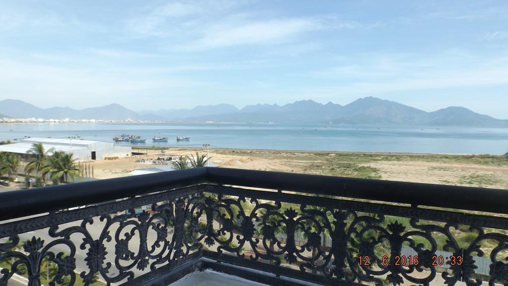 Rosa Bayside Guesthouse Da Nang Luaran gambar